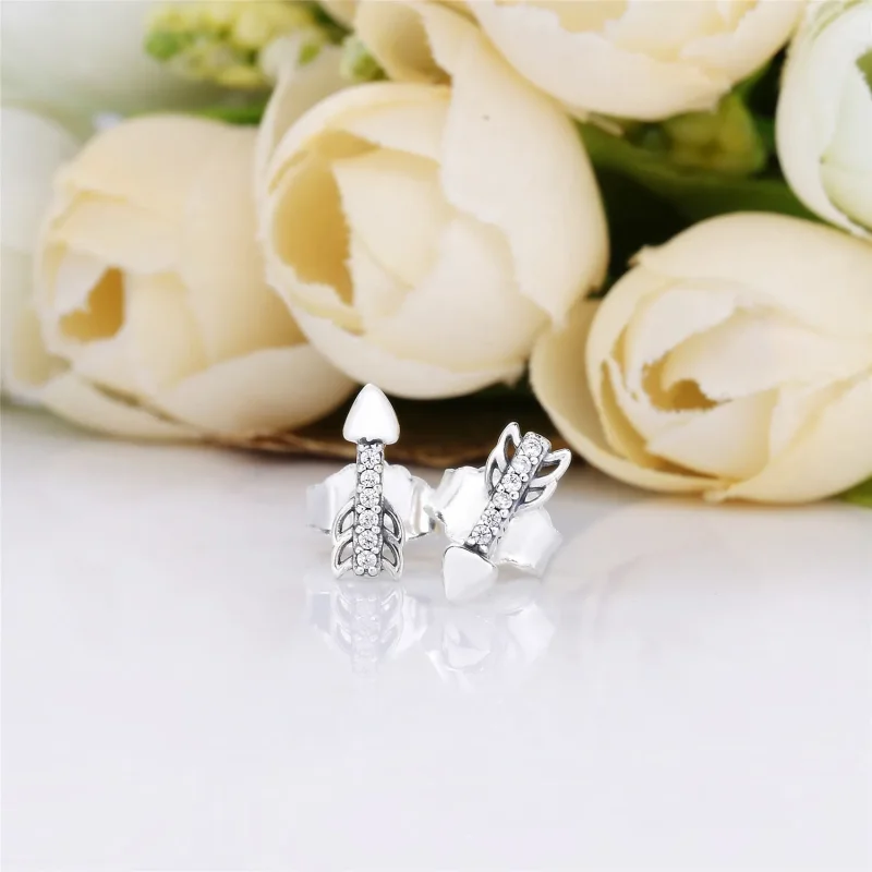 (bilde for) Pandora Arrow silver stud earrings with clear cubic zirconia - 297828CZ - Vis 3