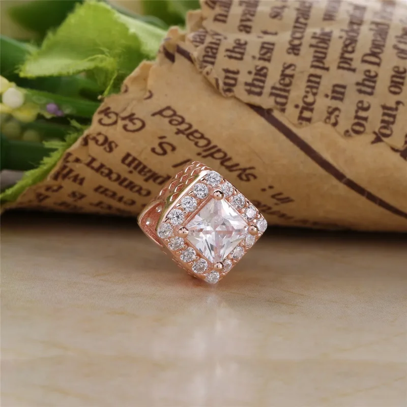 (bilde for) Pandora Firkantet Funklende Sirkel Charm - 786206CZ - Vis 2