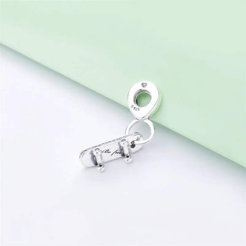 (bilde for) Moderne LovePod PANDORA Rose anheng med klare cubic zirconia - 797206CZ - Vis 3