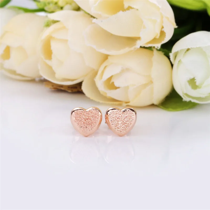 (bilde for) Heart stud earrings in diamond-pointed Pandora Rose - 287928 - Vis 2