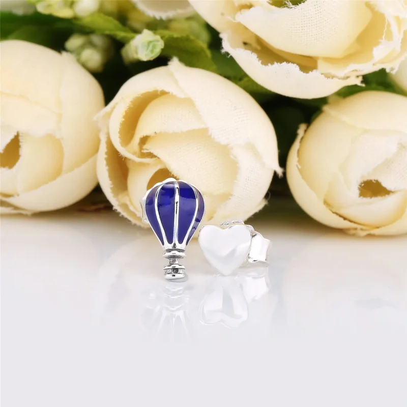 (bilde for) Pandora Air balloon and heart silver stud earrings with blue enamel - 298058EN19 - Vis 2