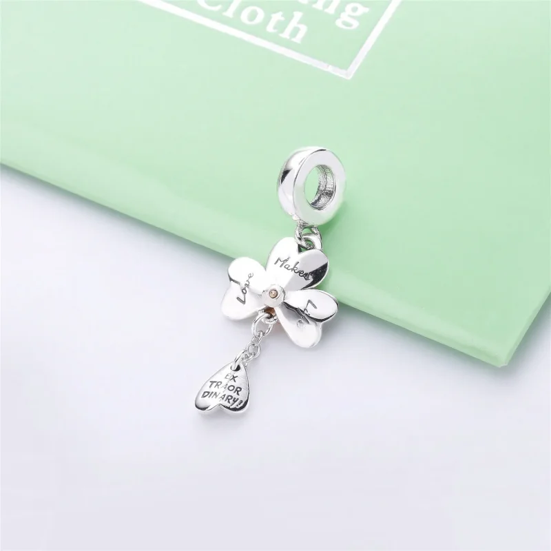 (bilde for) Pandora Kløver og Marihøne Hengende Charm - 787877 - Vis 3