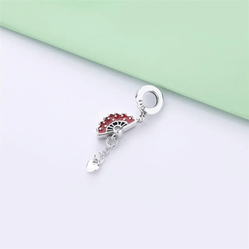 (bilde for) Pandora Spansk viftesølv dingler med klar cubic zirconia og rød emalje - 797879E - Vis 3