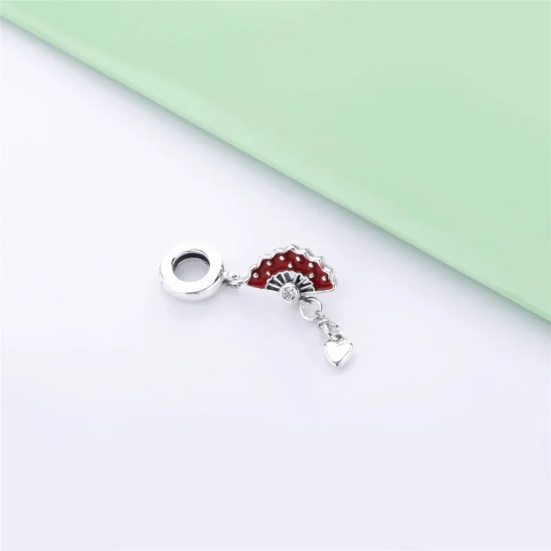 (bilde for) Pandora Spansk viftesølv dingler med klar cubic zirconia og rød emalje - 797879E - Vis 4