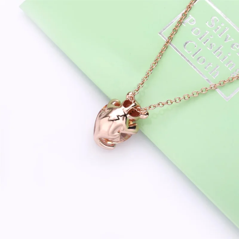 (bilde for) Lioness Pandora Rose pendant with honey cubic zirconia and black enamel and neck - Vis 3