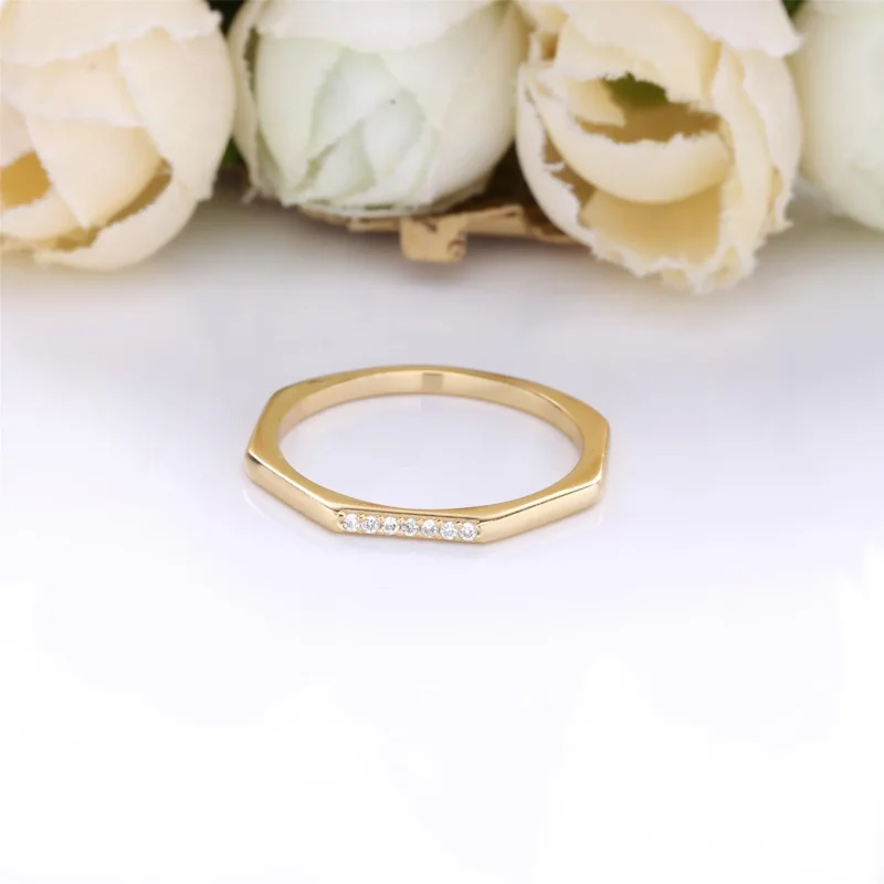 (bilde for) Pandora Flerfasettert Ring - 168343CZ - Vis 3