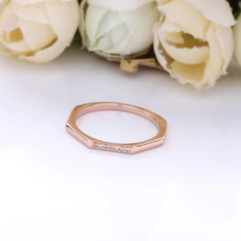 (bilde for) Pandora Flerfasettert Ring - 188343CZ - Vis 2