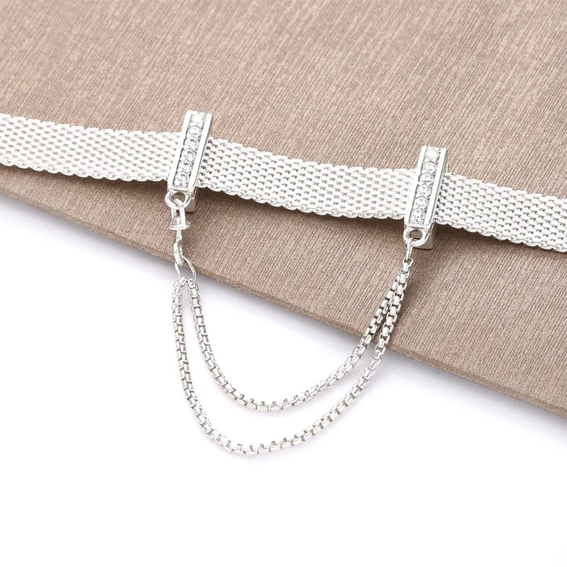 (bilde for) Pandora Glitrende sikkerhetslenkecharm - 798269CZ - Vis 3