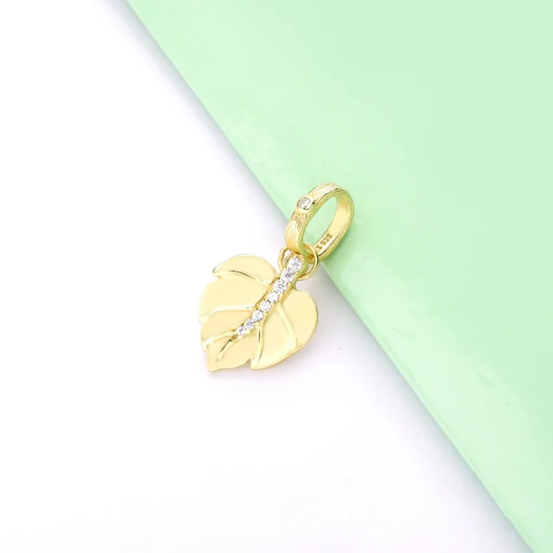 (bilde for) Pandora Shining Leaf anheng - 368251CZ - Vis 3