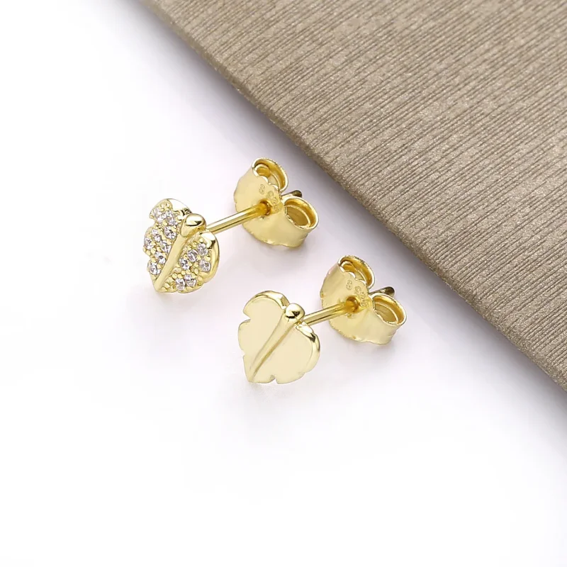 (bilde for) Pandora Shining & Sparkling Leaf øredobber - 268334CZ - Vis 4