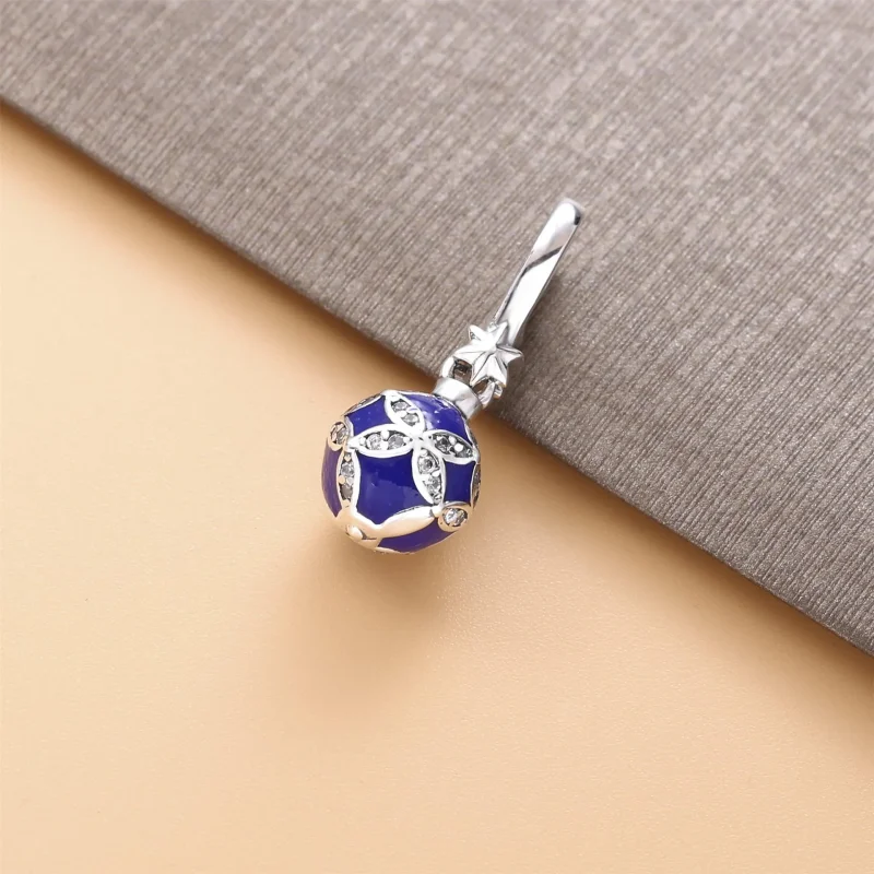 (bilde for) Pandora Blue Christmas Ornament hengende charm - 798512C01 - Vis 4