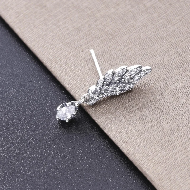 (bilde for) Pandora Dangling Angel Wing øredobber - 298493C01 - Vis 2