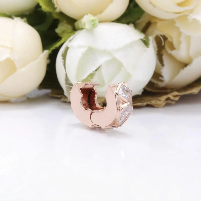 (bilde for) Pandora Geometric Shapes klemmecharm - 788429C01 - Vis 3