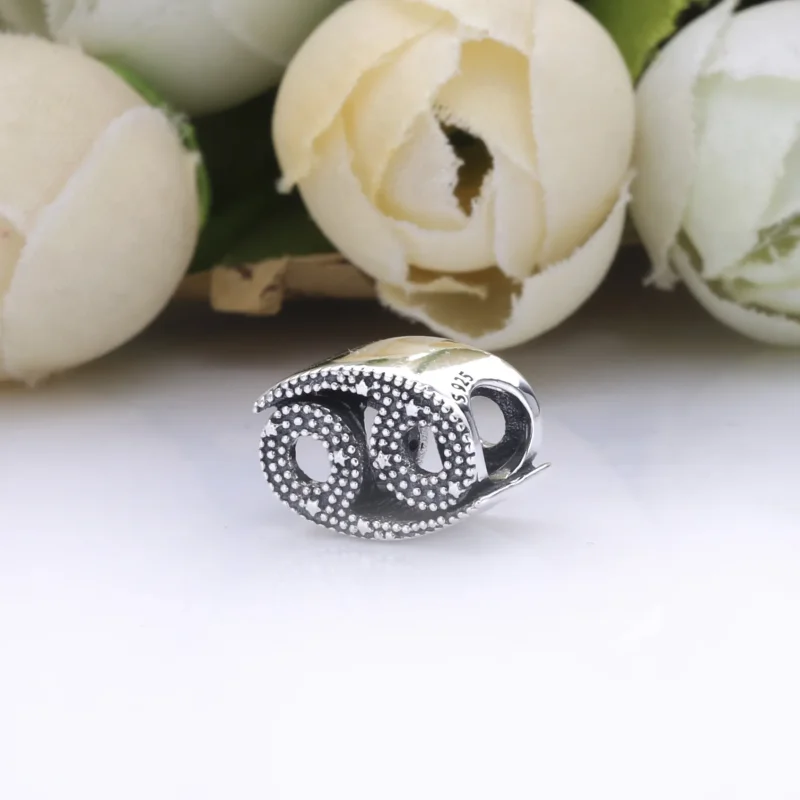(bilde for) Pandora Glitrende Kreft Zodiac sjarm - 798434C01 - Vis 2