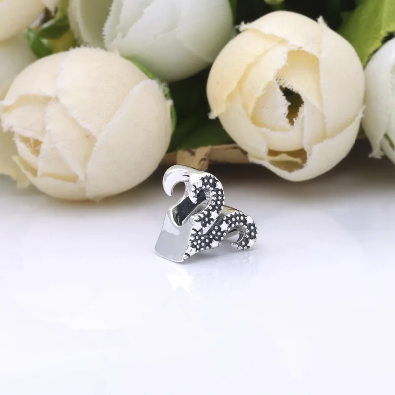 (bilde for) Pandora Glitrende Væren Zodiac sjarm - 798416C01 - Vis 2