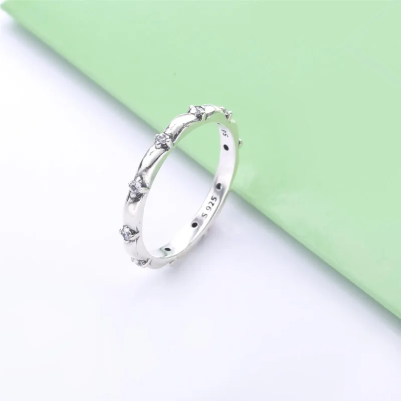 (bilde for) Pandora Blomsterblader Båndformet Ring - 198791C01 - Vis 2