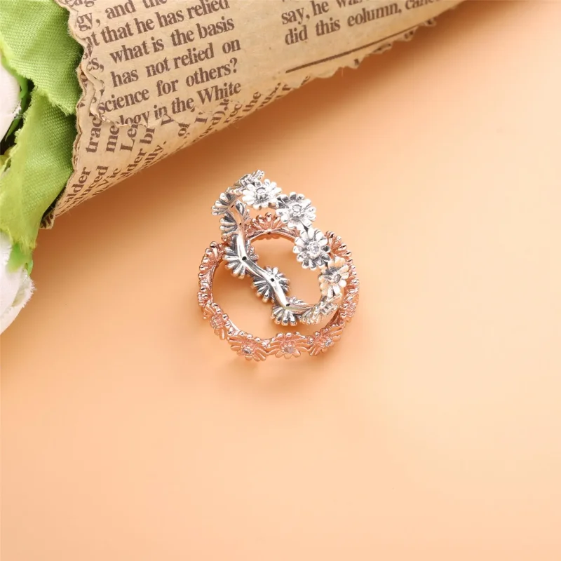 (bilde for) Pandora Funklende Prestekrage Kroneformet Ring - 198799C01 - Vis 2