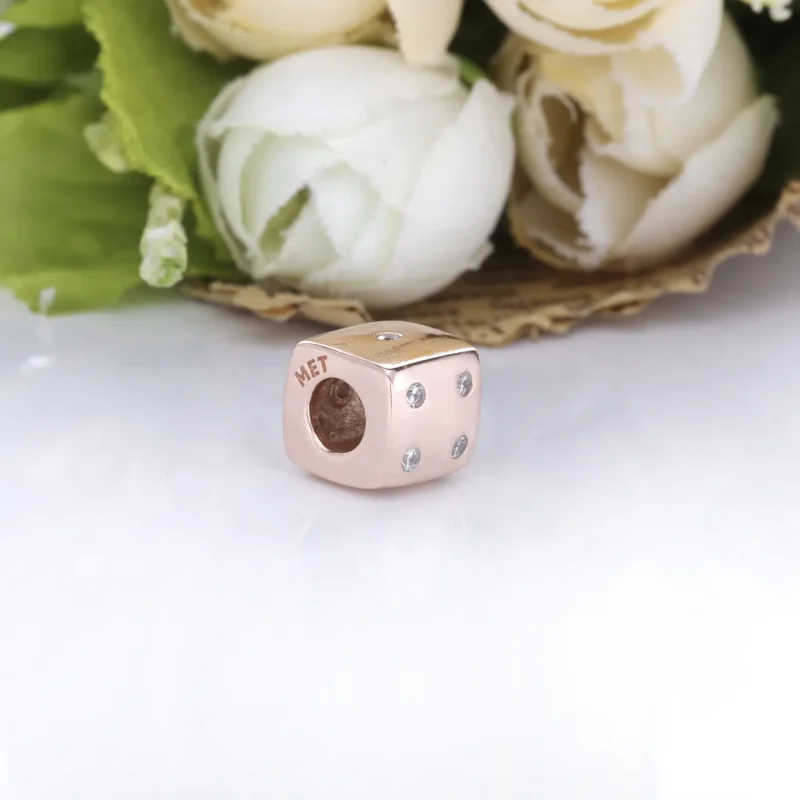 (bilde for) Pandora Funklende Terning Charm - 781269C01 - Vis 2