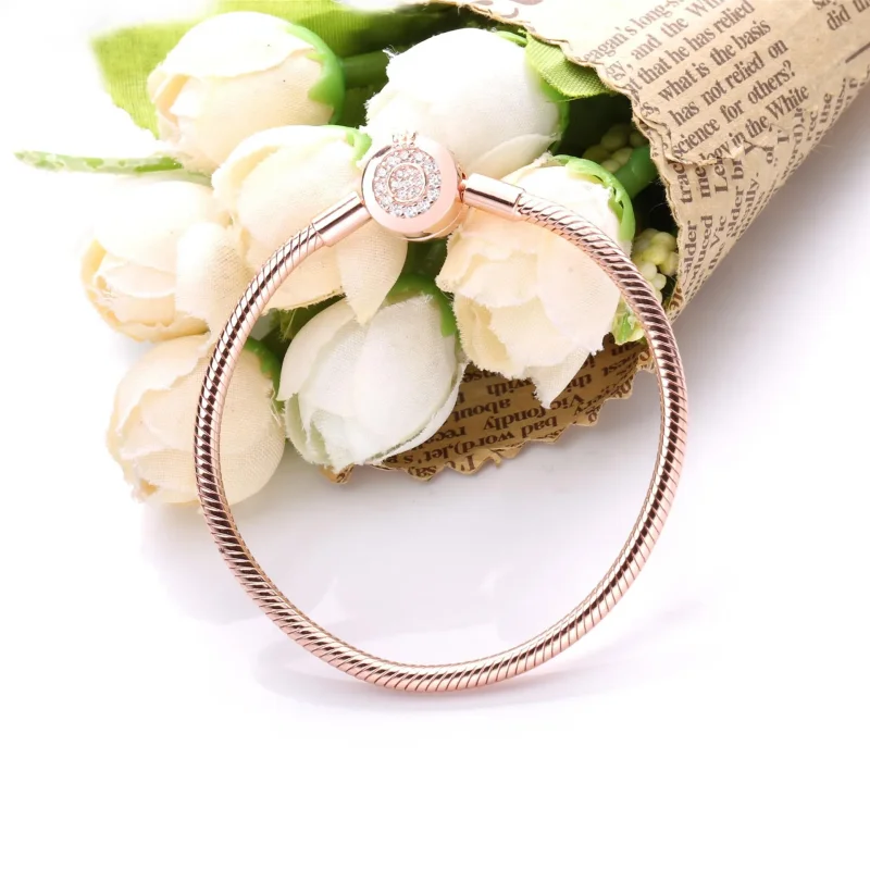 (bilde for) Pandora Moments Funklende Crown O Slangekjedearmbånd - 589046C01 - Vis 3