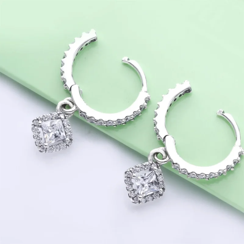 (bilde for) Pandora Square Sparkle Hoop øreringer - 298503C01 - Vis 4