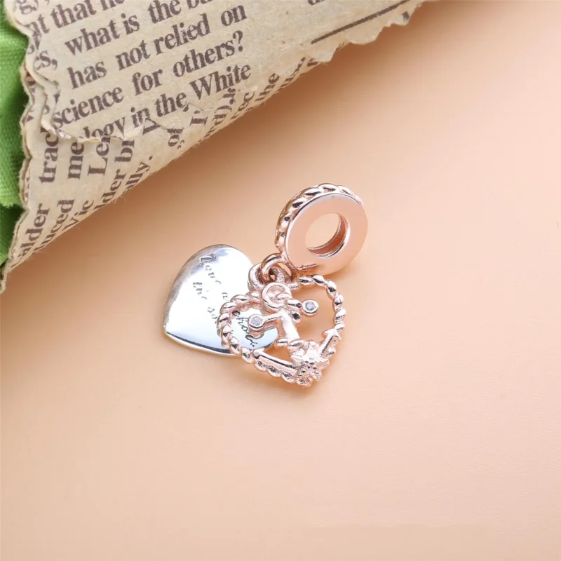 (bilde for) Pandora Tau Hjerte og Kjærlighet Anker Hengende Charm - 788940C01 - Vis 4