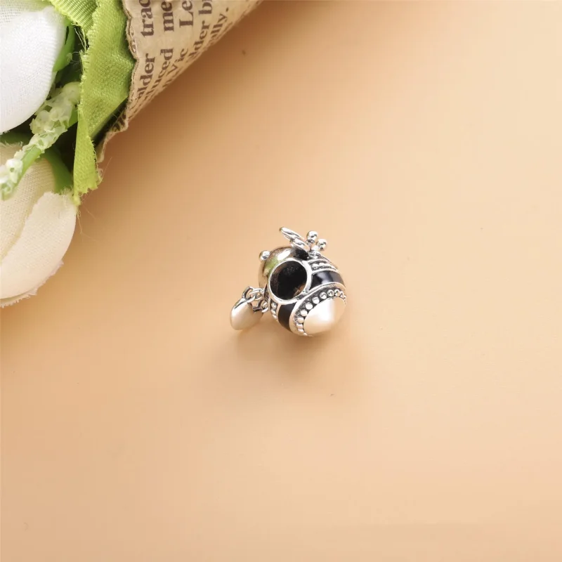 (bilde for) Pandora Vær min bie Charm - 798789C01 - Vis 4