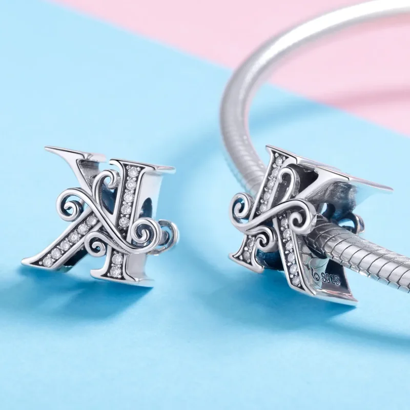 (bilde for)  Pandora Style Glitrende Pavé Flower Letter K Charm - BSC030-K - Vis 4