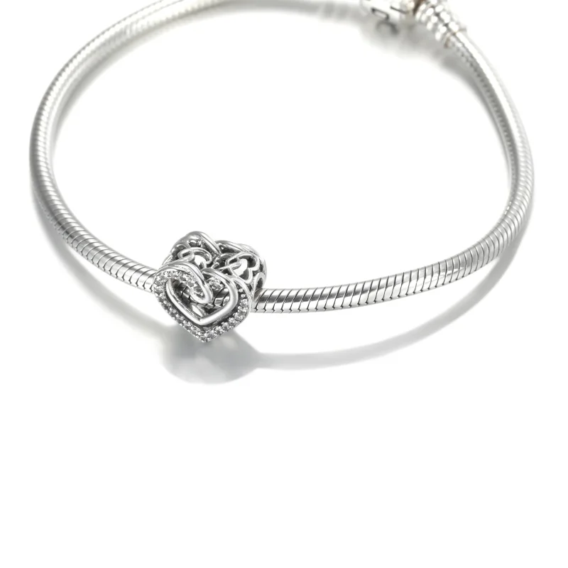 (bilde for) Pandora Funklende Sammenflettede Hjerter Charm - 799270C01 - Vis 5