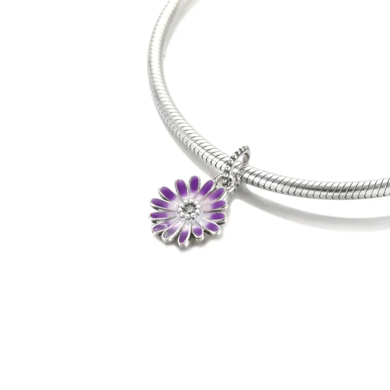 (bilde for) Pandora Lilla Prestekrage Hengende Charm - 798771C01 - Vis 5
