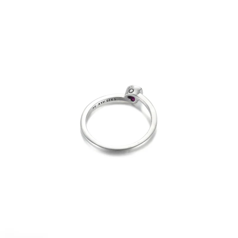 (bilde for) Pandora Rødt Skråstilt Hjerte Solitaire Ring - 199267C01 - Vis 4