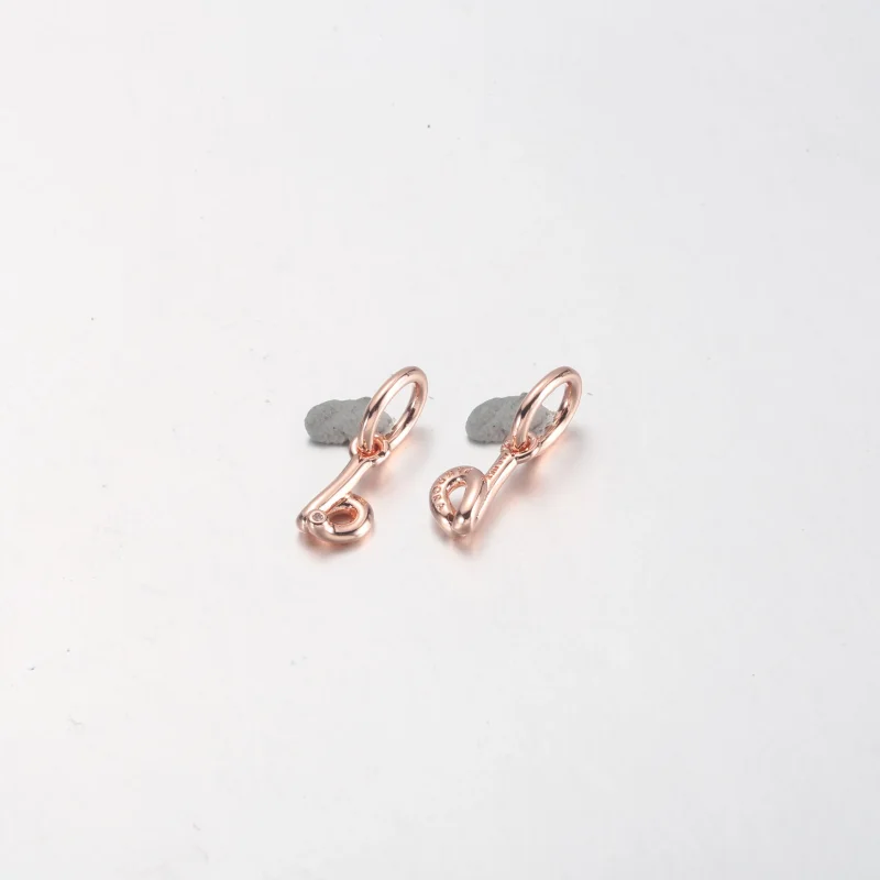 (bilde for) Pandora Bokstaven a Håndskrift Alfabet Hengende Charm - 782531C01 - Vis 7