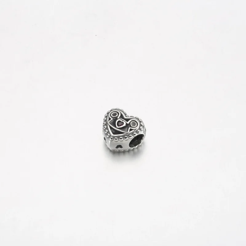 (bilde for) Pandora Disney Parks Mikke Mus Ørehatt og Slott Charm - 792276C01 - Vis 2