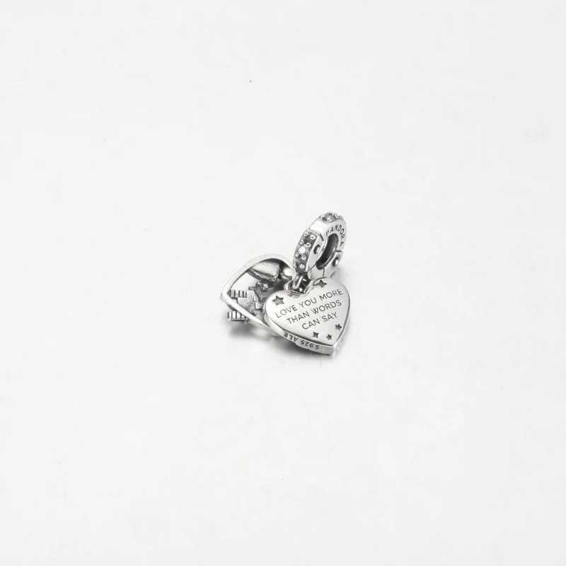 (bilde for) Pandora Disney Pixar Wall-E og Eve Selvlysende Hengende Charm - 792518C01 - Vis 3