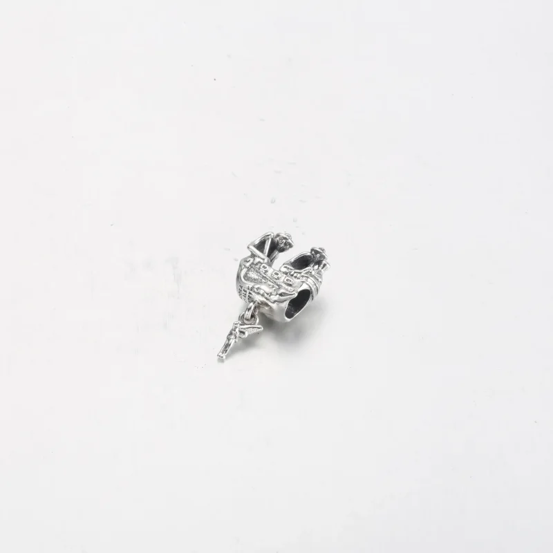 (bilde for) Pandora Disney Tingeling og Kaptein Kroks Sjørøverskip Charm - 792521C00 - Vis 3