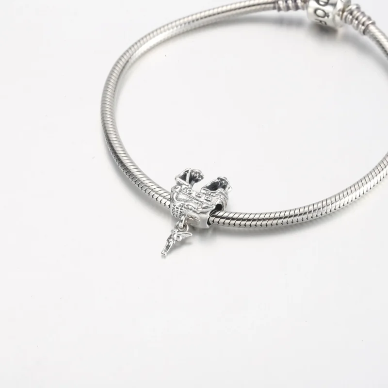 (bilde for) Pandora Disney Tingeling og Kaptein Kroks Sjørøverskip Charm - 792521C00 - Vis 6
