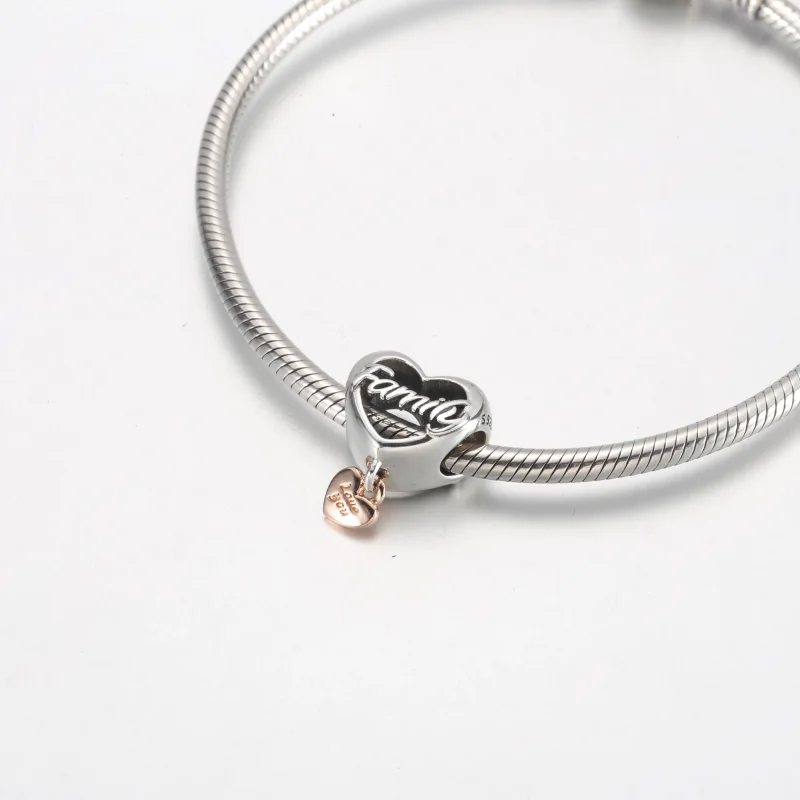 (bilde for) Pandora Familiekjærlighet Hjerteformet Charm - 782326C00 - Vis 4