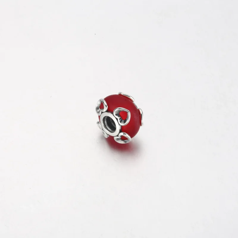 (bilde for) Pandora Frostet Rødt Muranoglass og Hjerter Charm - 792497C01 - Vis 4