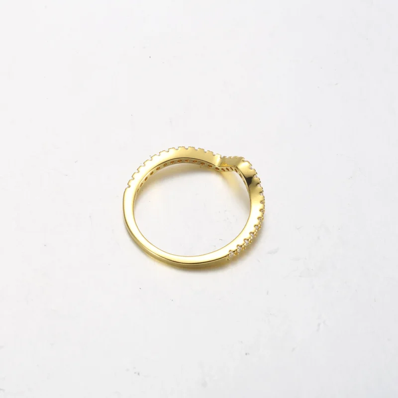 (bilde for) Pandora Funklende Bølge Ring - 162539C01 - Vis 4