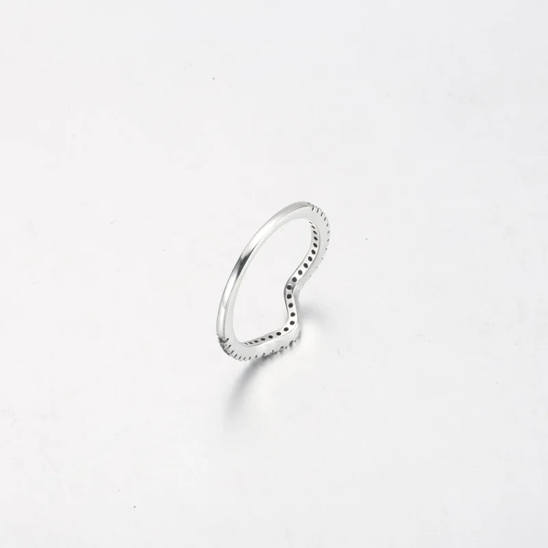 (bilde for) Pandora Funklende Bølge Ring - 192539C01 - Vis 5