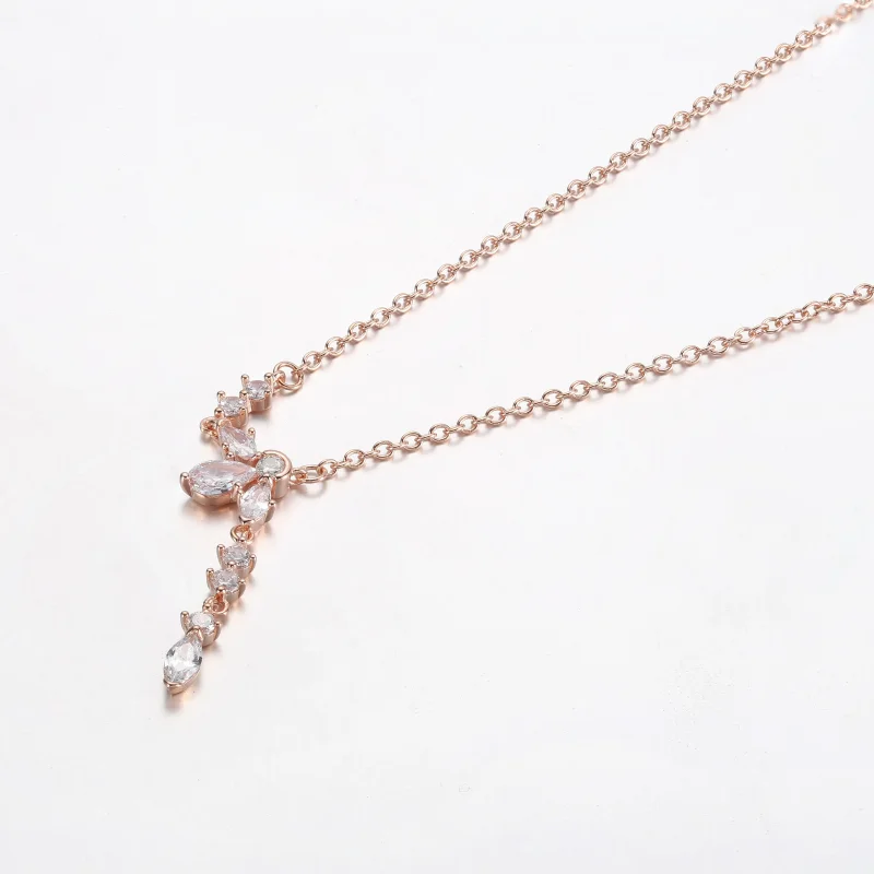 (bilde for) Pandora Funklende Herbarium Klynge Dråpe Collier Halskjede - 382386C01 - Vis 2