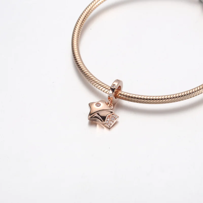 (bilde for) Pandora Stjerne 14k rosegullbelagt dingle med klare cubic zirconia - 782483C01 - Vis 4