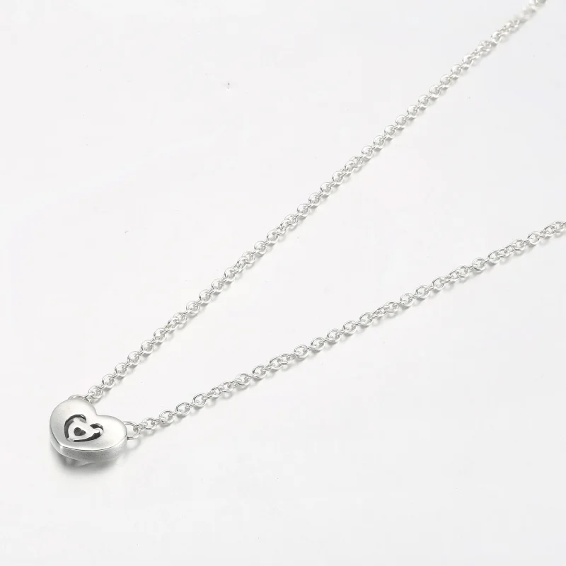 (bilde for) Pandora Strålende Hjerte og Svevende Stein Anheng Collier Halskjede - 392494C01 - Vis 3