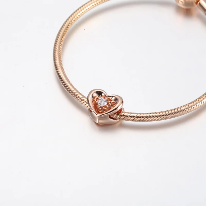 (bilde for) Pandora Strålende Hjerte og Svevende Stein Charm - 782493C01 - Vis 5