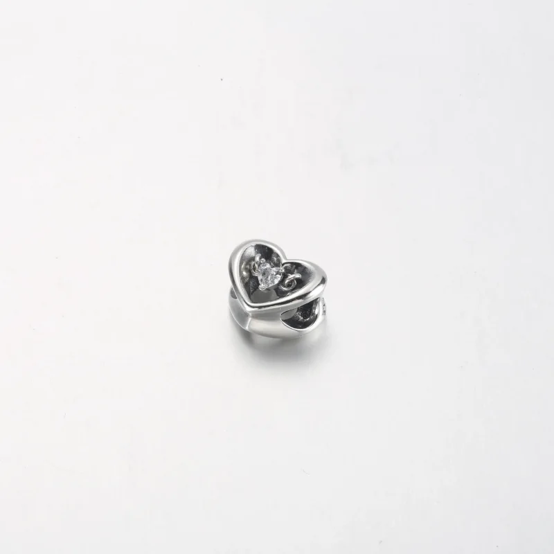 (bilde for) Pandora Strålende Hjerte og Svevende Stein Charm - 792493C01 - Vis 2