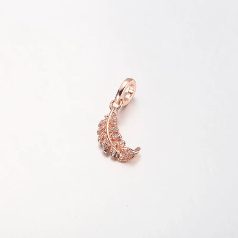 (bilde for) Pandora Svevende Buet Fjær Hengende Charm - 782578C01 - Vis 2