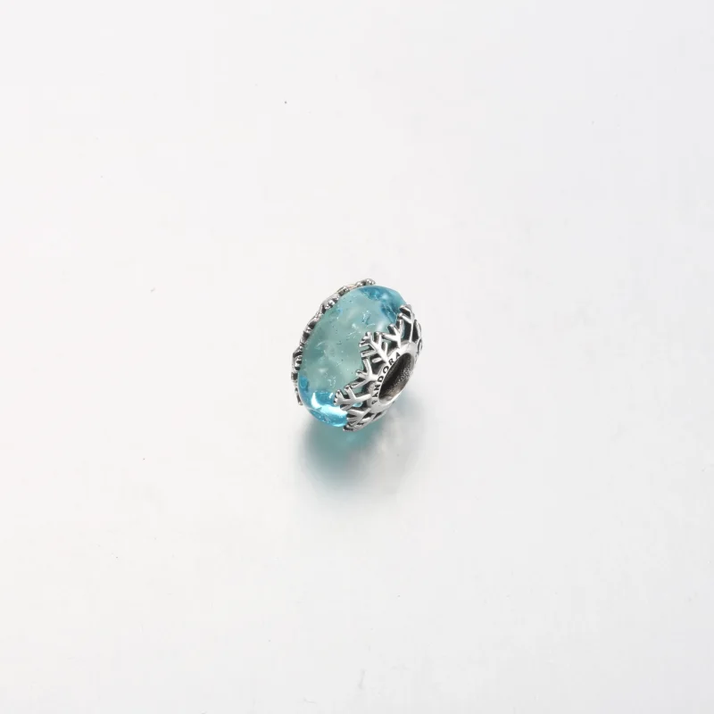 (bilde for) Pandora Vinterblått Snøfnugg Murano Charm - 792377C00 - Vis 6