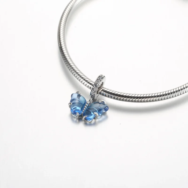 (bilde for) Pandora Blå Muranoglass Sommerfugl Hengende Charm - 792698C01 - Vis 4