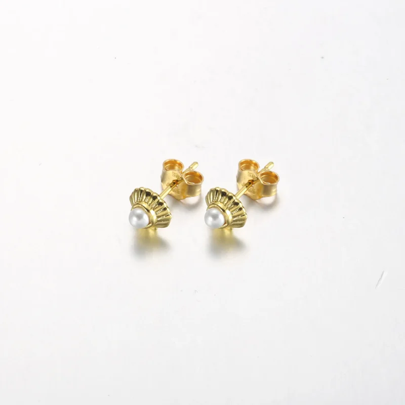 (bilde for) Pandora Disney Den lille havfruen Skjell Øredobber - 262686C01 - Vis 2