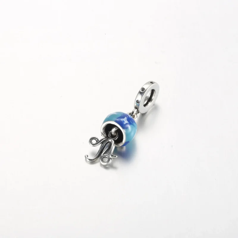 (bilde for) Pandora Fargeskimrende Manet Hengende Charm - 792704C01 - Vis 3