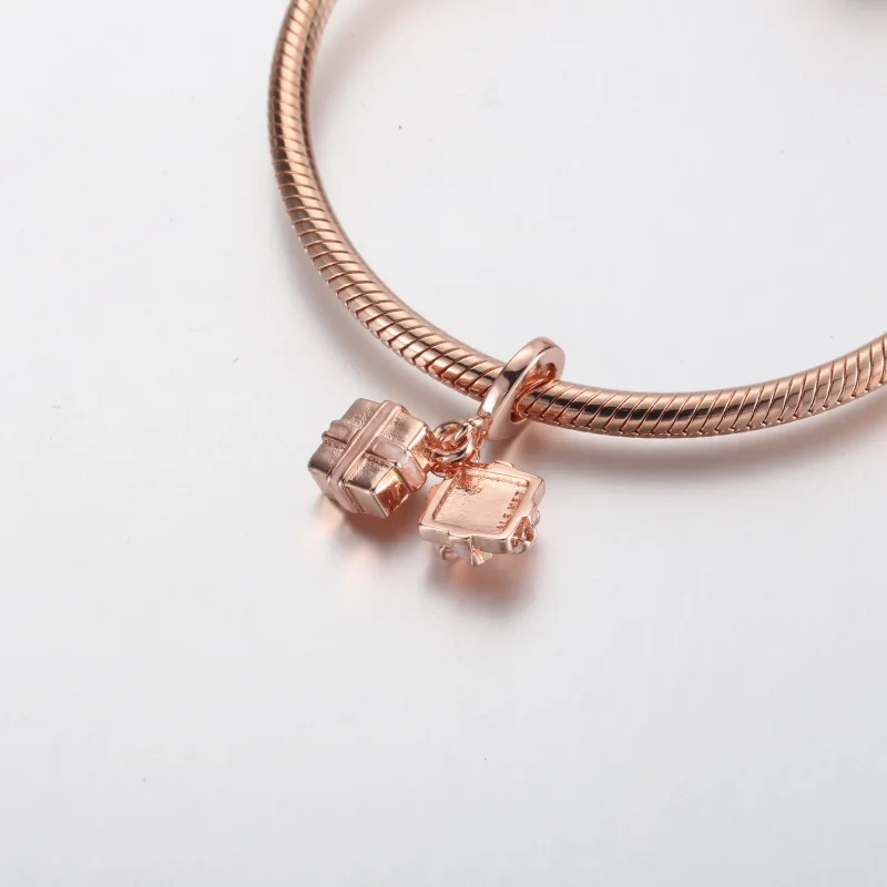 (bilde for) Pandora Fødselsdagsgave Hengende Charm - 782591C01 - Vis 4